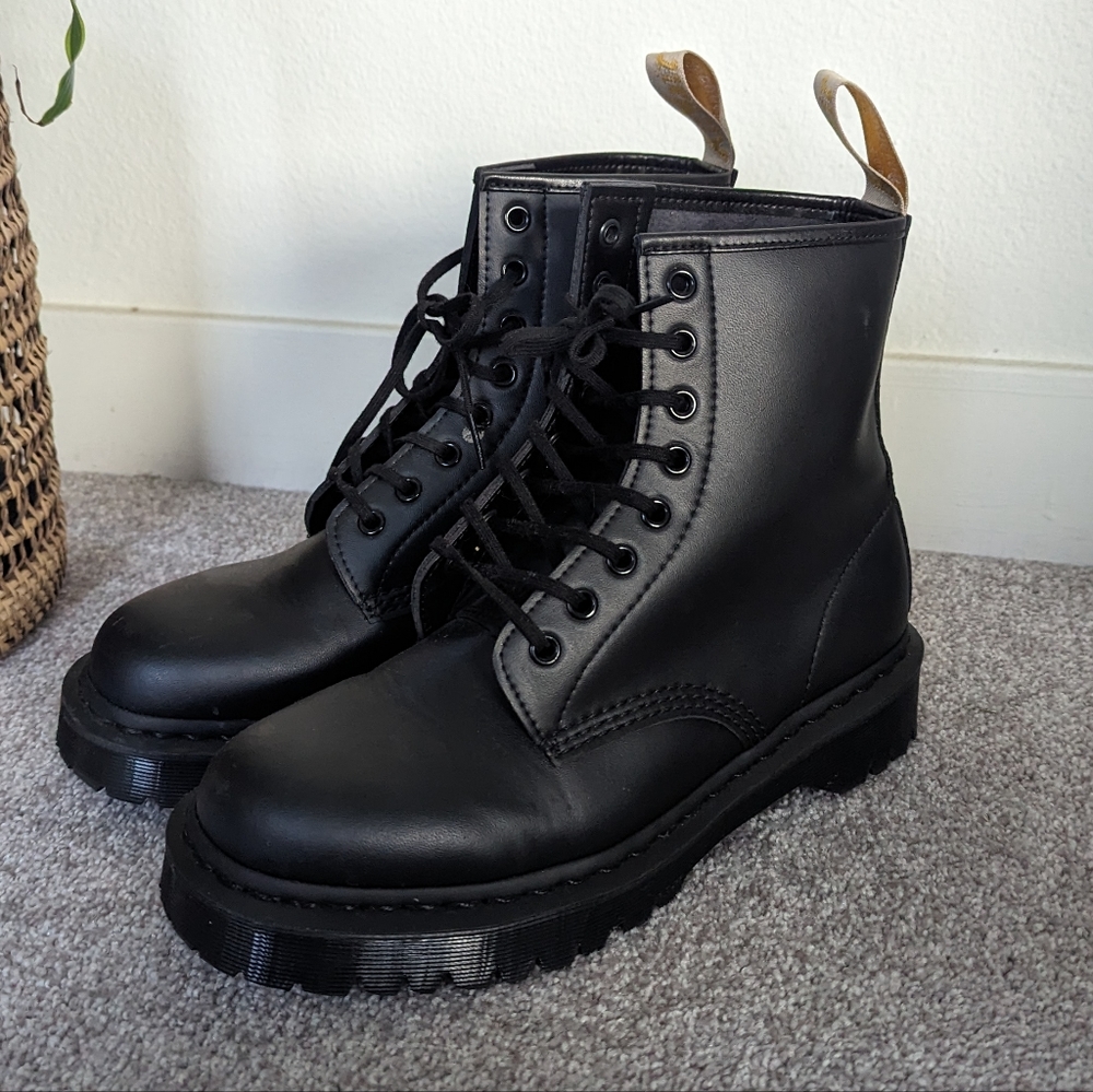 Dr. Marten VEGAN JADON II BOOT MONO PLATFORMS Size 10